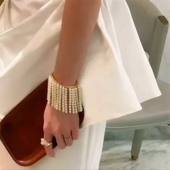 Gold & Pearl Fringe Bracelet – Glamorous and Unique - Picture 1 of 9